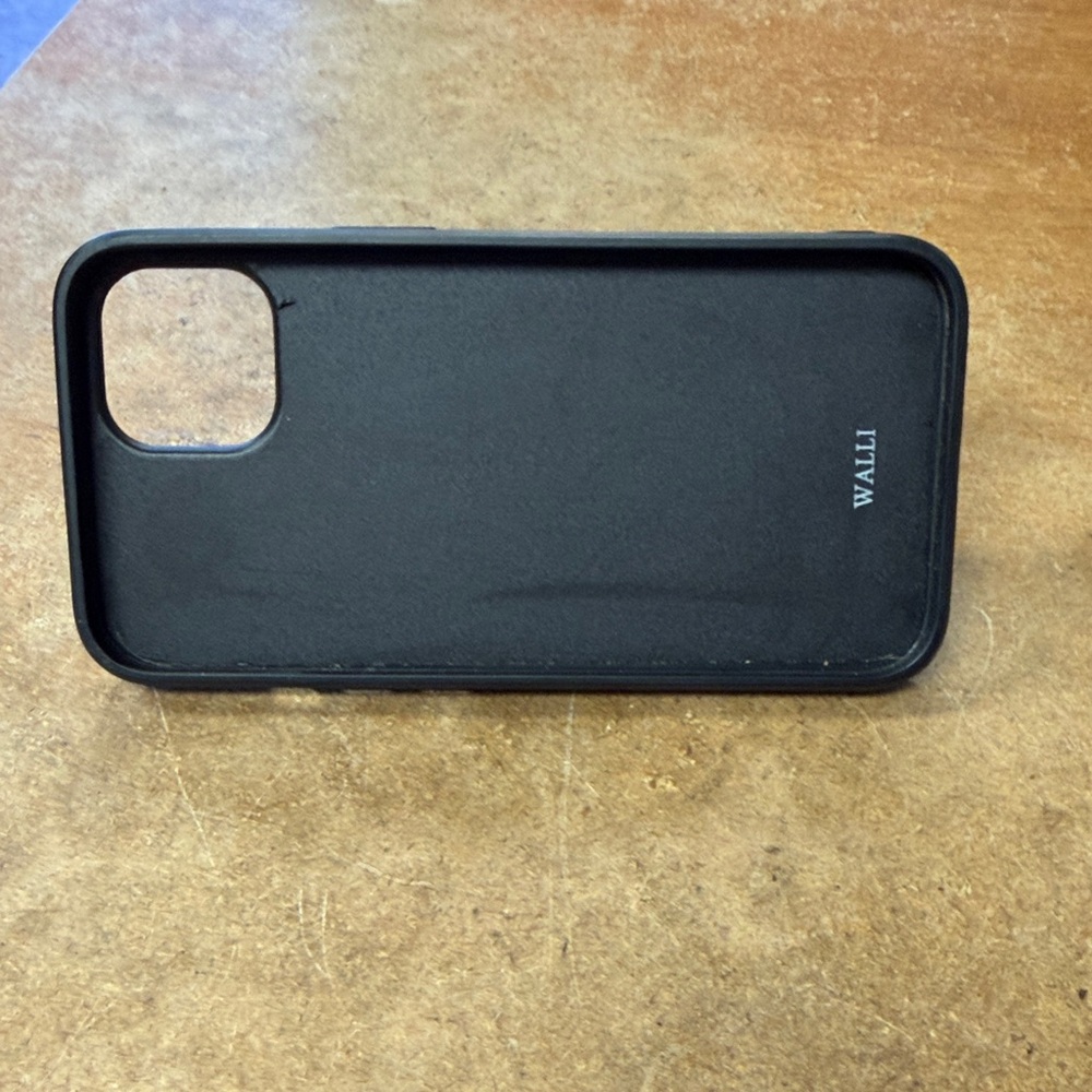 Walli Black Animal Pattern Phone Case with Stand and card holder - Picture 4 of 4